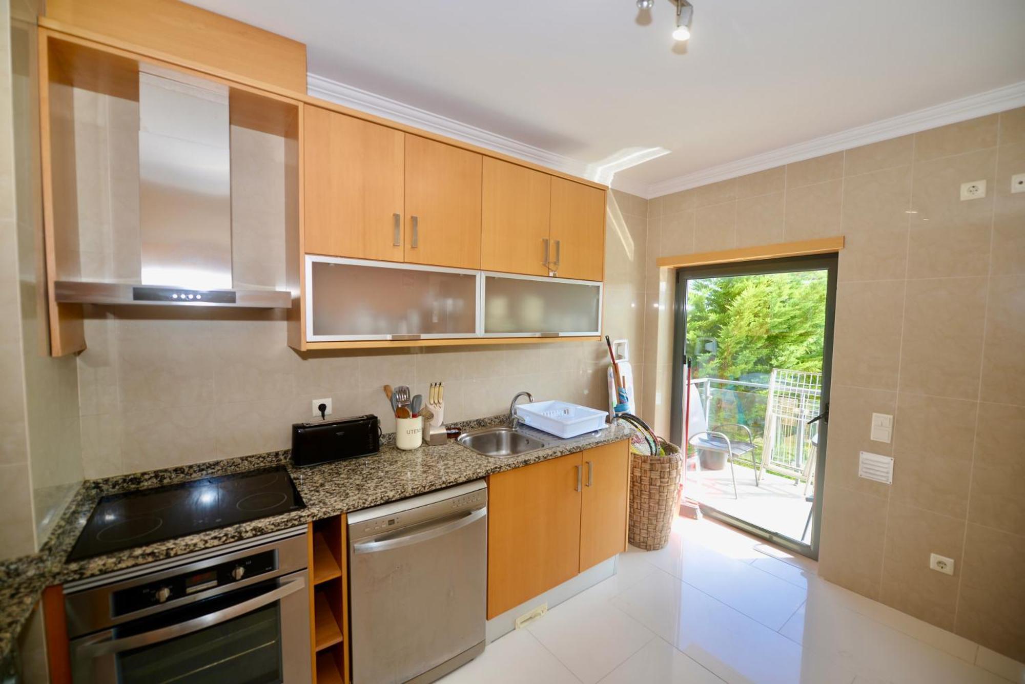 Pebble - 1 Bedroom Apartment Sleeps 5 With Pool & Tennis Court São Martinho do Porto Exterior foto