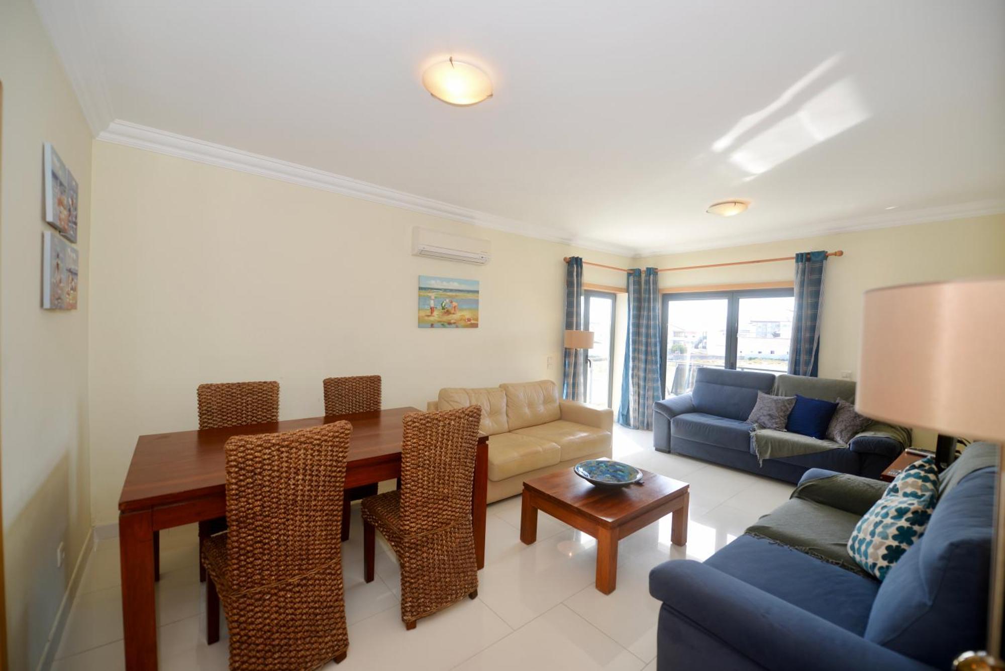 Pebble - 1 Bedroom Apartment Sleeps 5 With Pool & Tennis Court São Martinho do Porto Exterior foto
